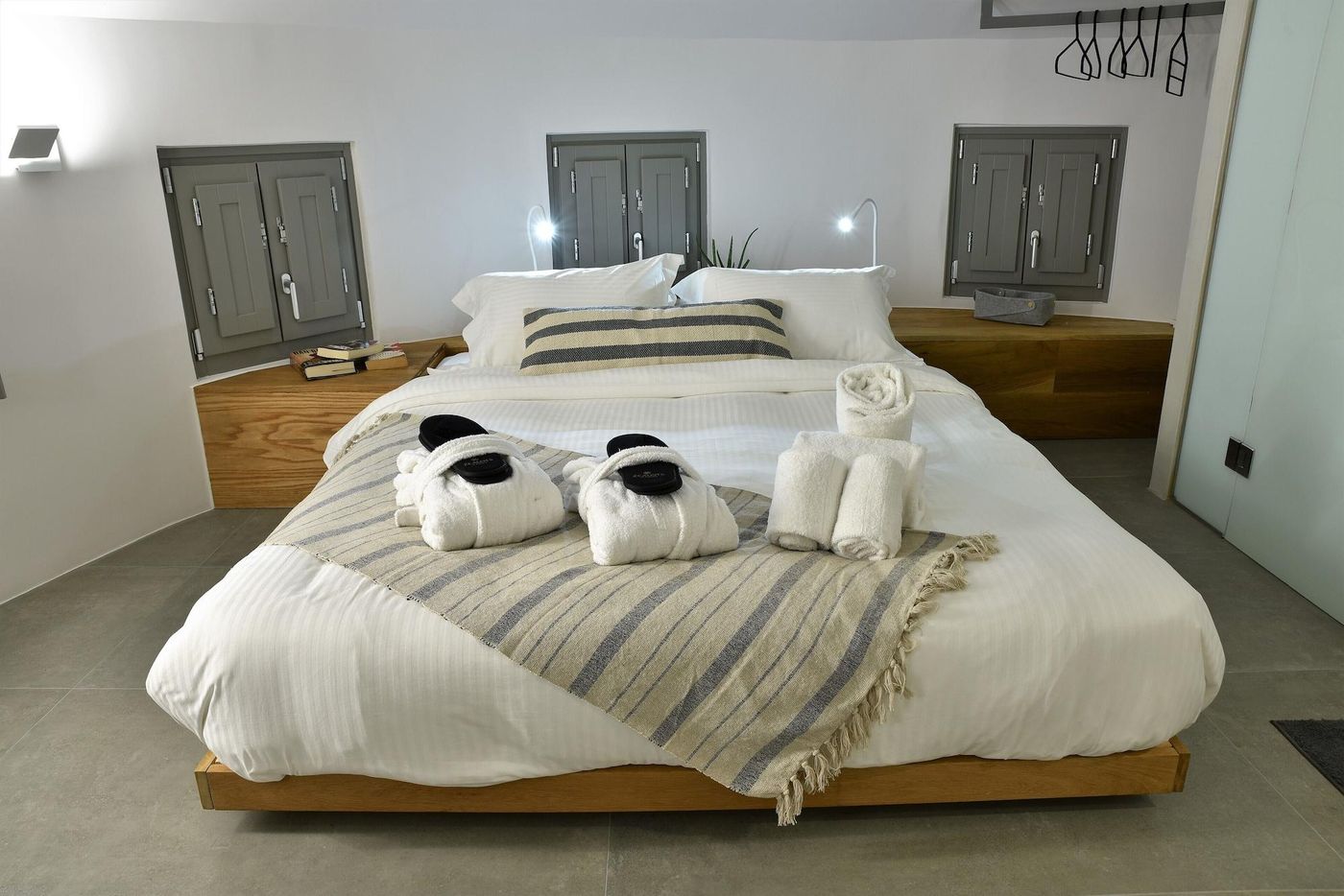 Horizon-Mills-Villas---Suites-Room-26