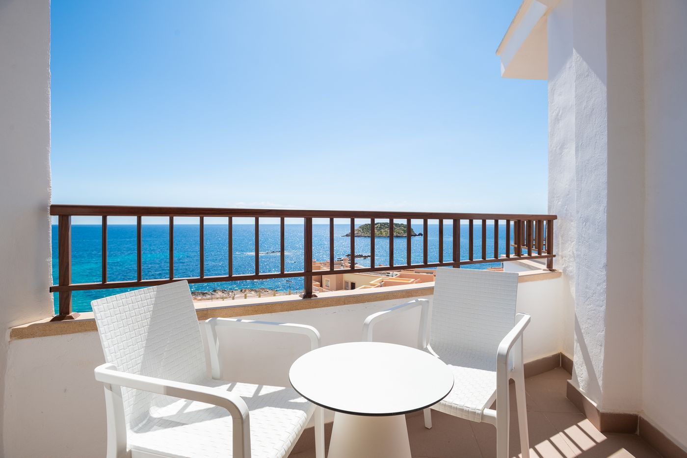 Leonardo-Royal-Hotel-Ibiza-Santa-Eulalia-Room-67