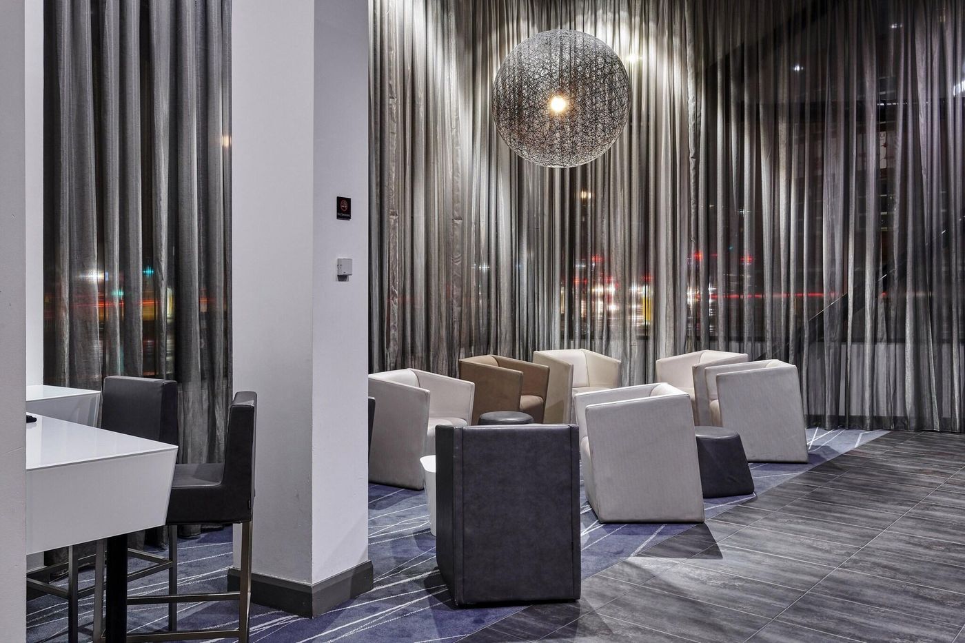 Crowne Plaza Manchester City Centre-United Kingdom-MANCHESTER-General view-7