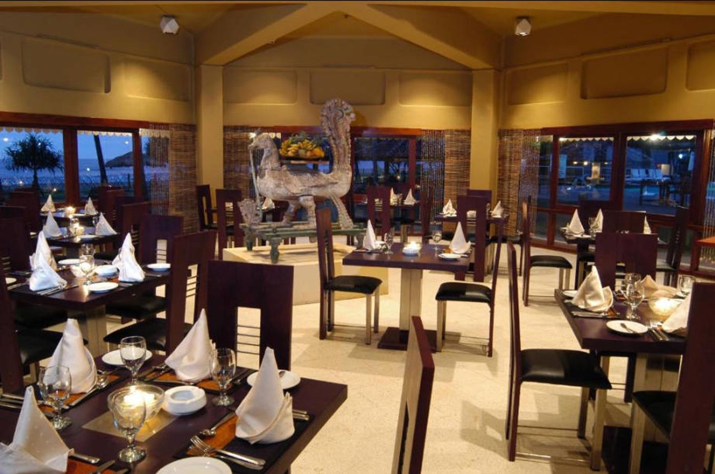 Tangerine-Beach-Restaurant-5