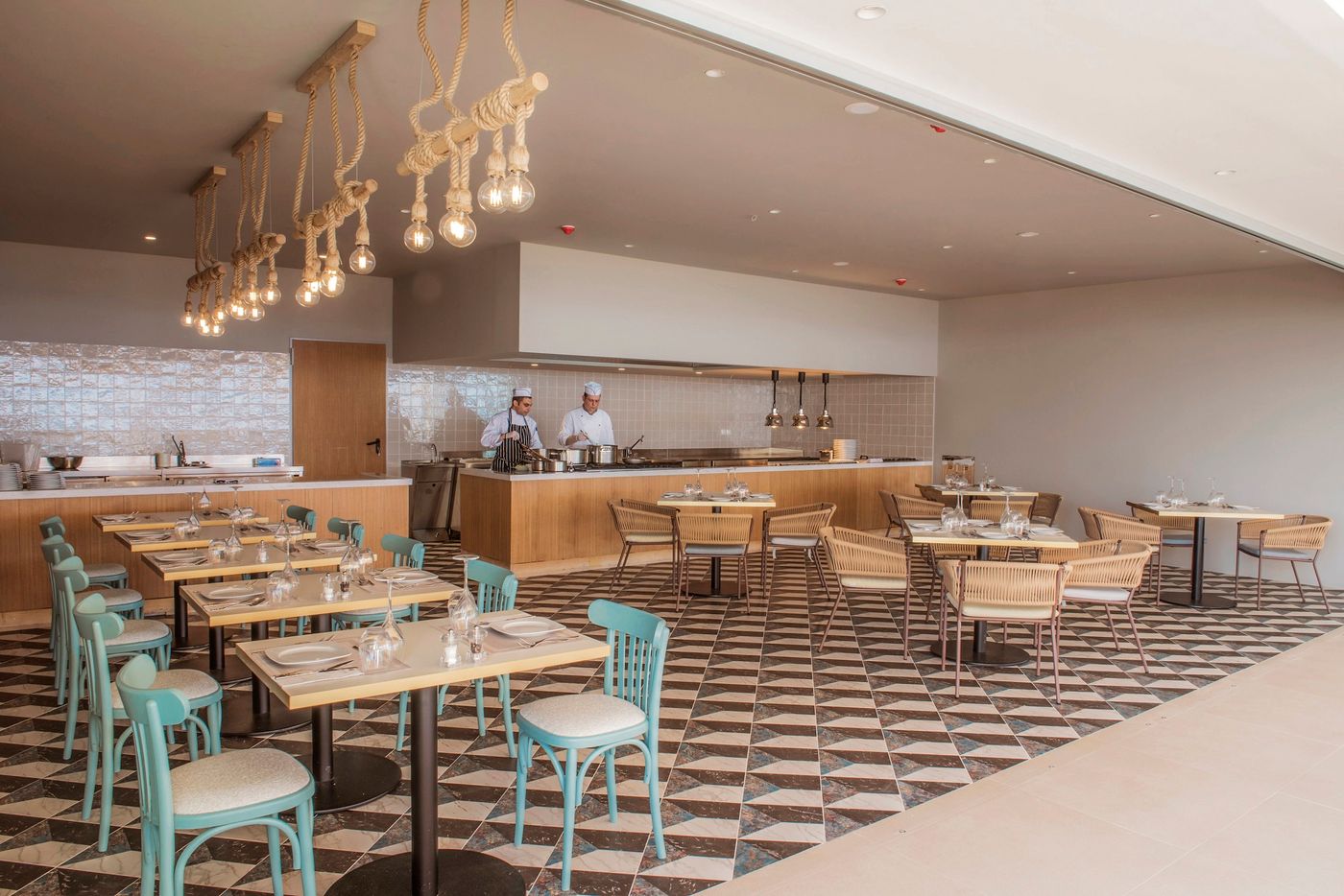 Mitsis Norida Beach Hotel