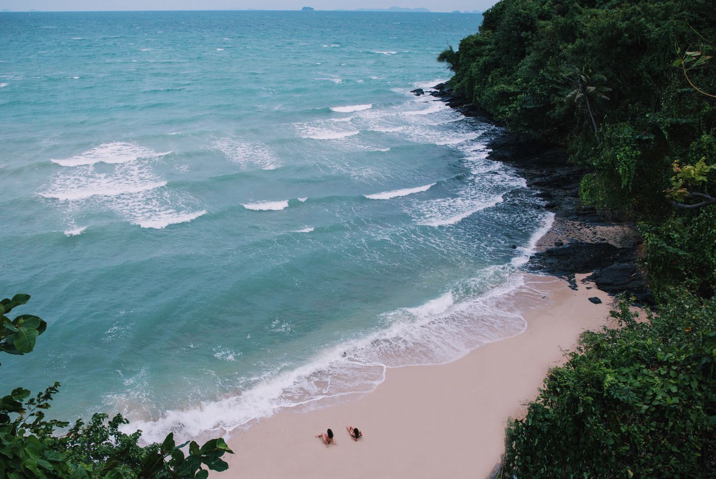 Sri-Panwa-Phuket-Luxury-Pool-Villa-Hotel-Beach-81