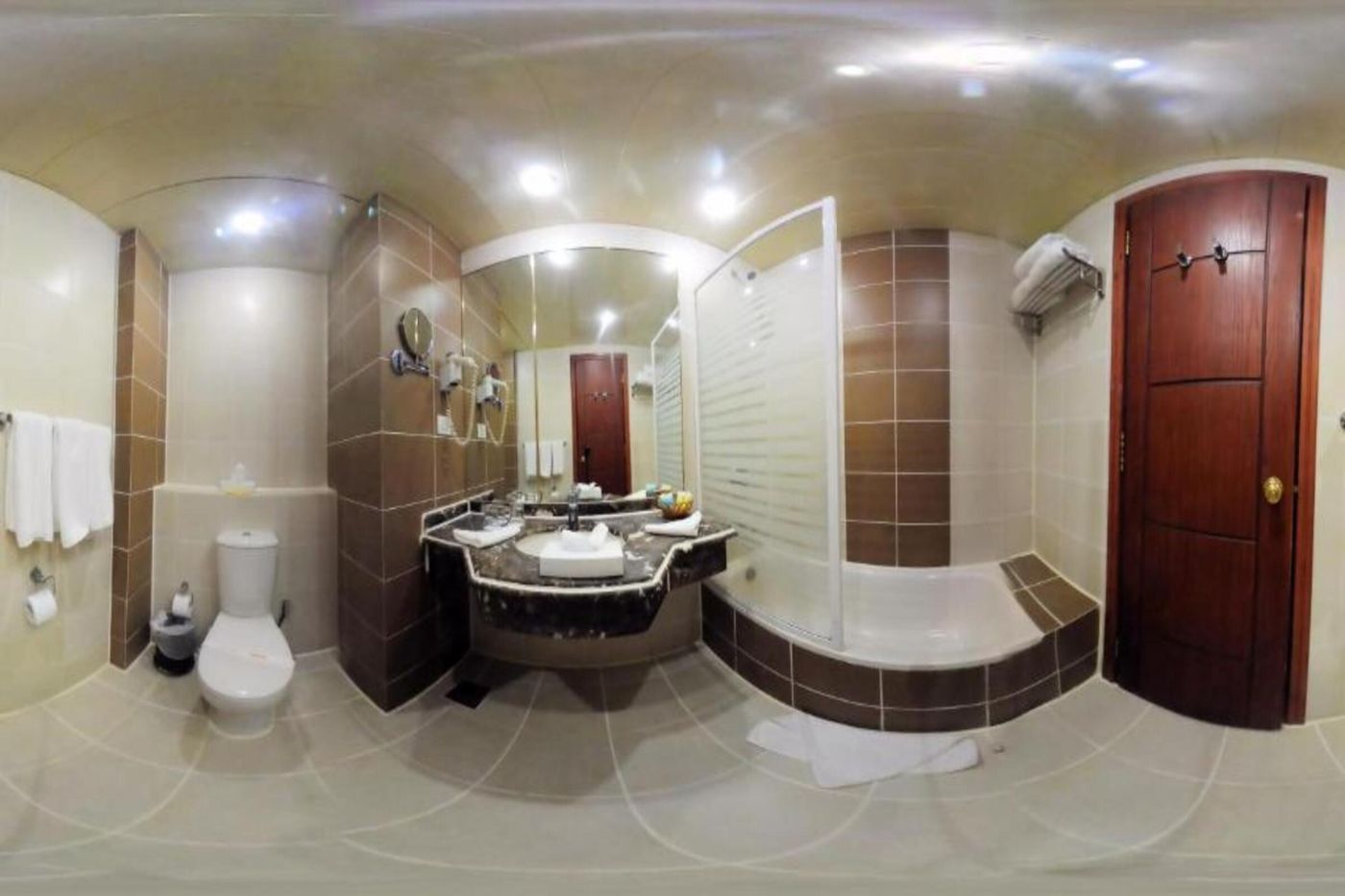 Regency-Plaza-Aqua-Park-and-Spa-Room-34