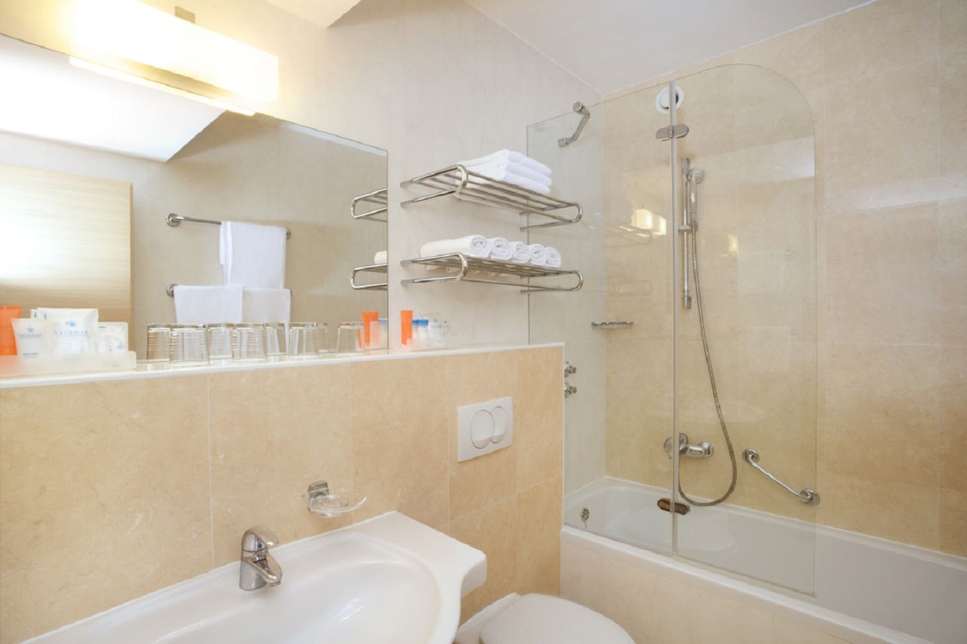 Valamar-Tamaris-Resort-Room-30