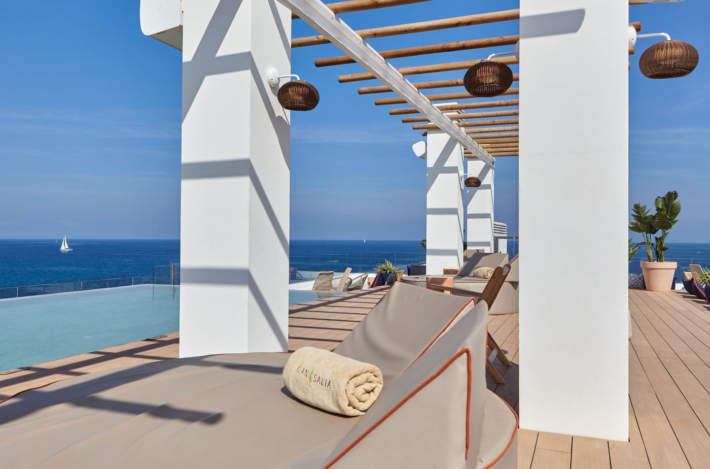 Marina-Palace-Prestige-by-Intercorp-Hotel-Group-Terrace-13