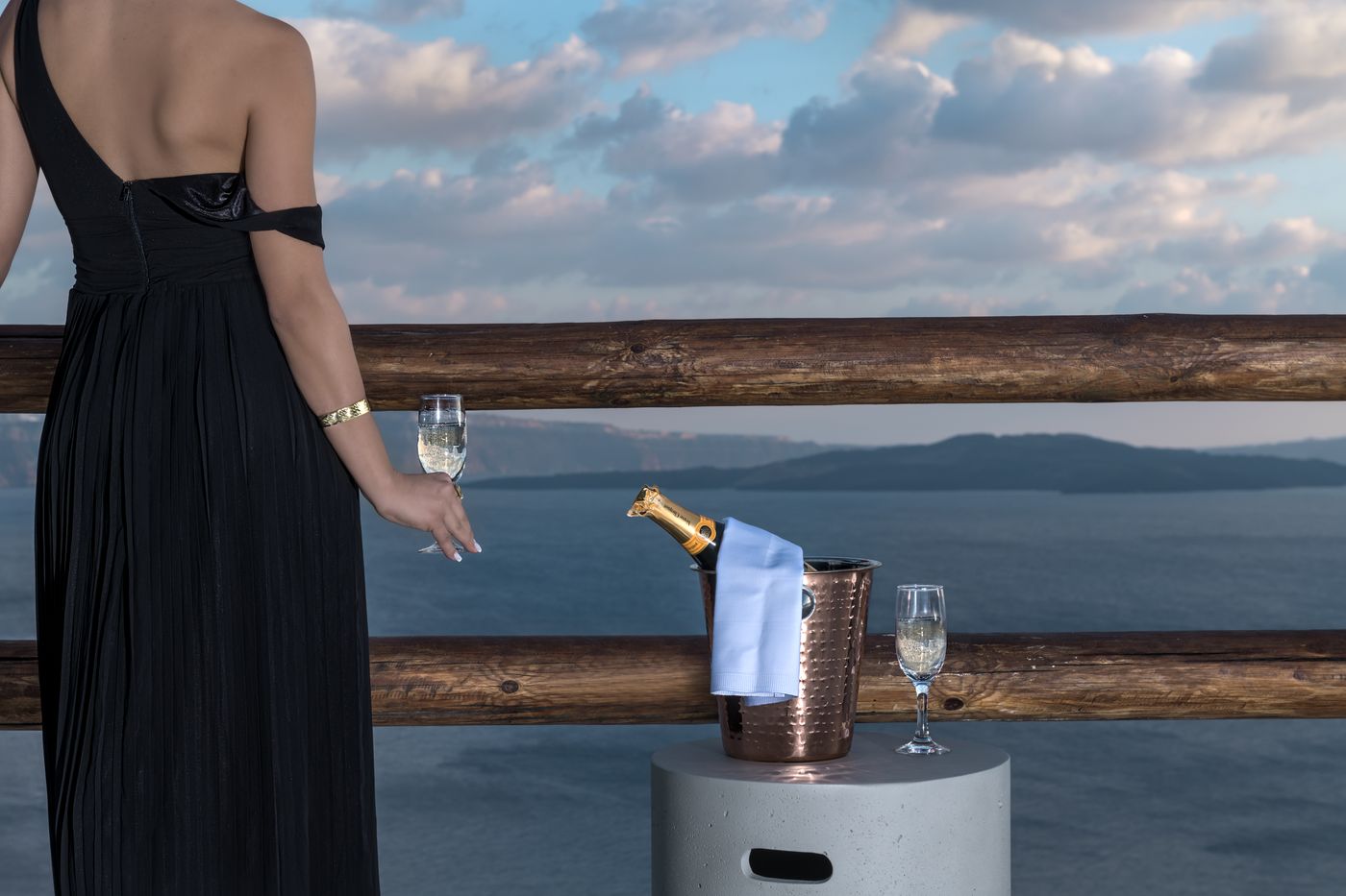 Caldera-Villas-Terrace-57