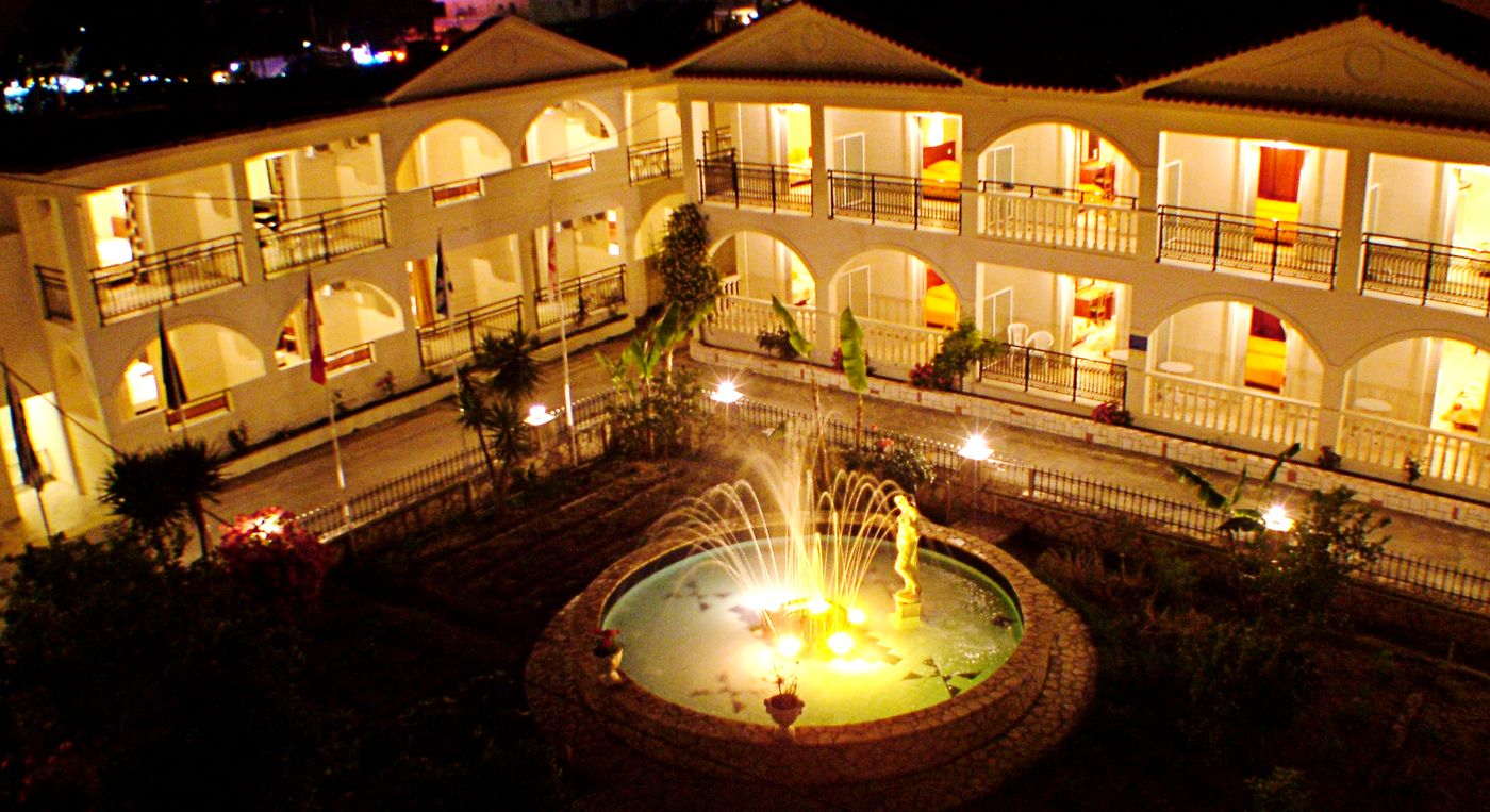 Canadian-Hotel-General-view-15