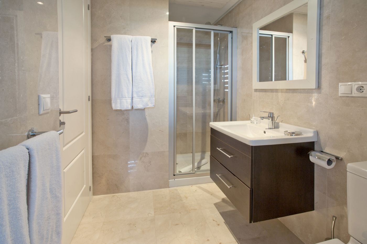 Roda-Golf-and-Beach-Resort-Room-55