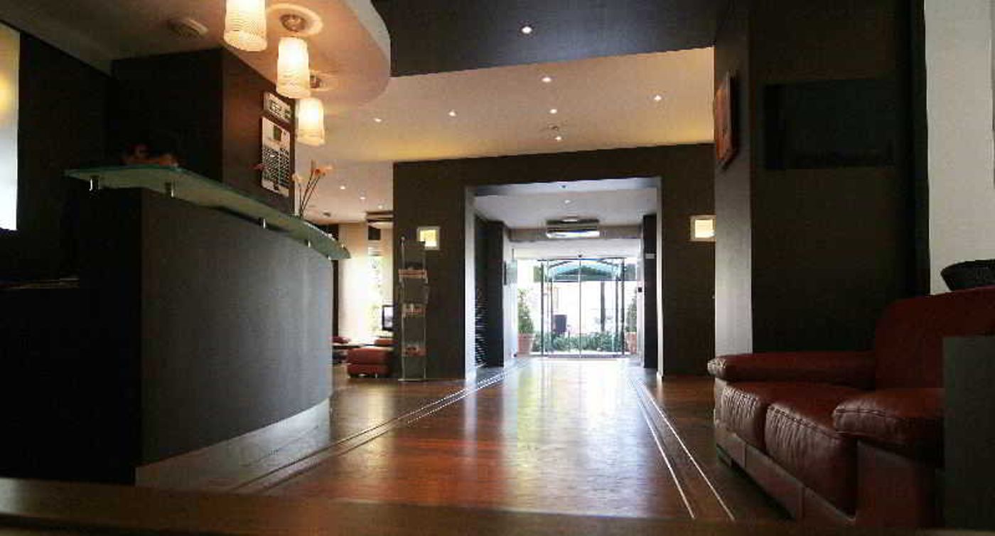 Kyriad Grenoble Centre-France-Grenoble-Lobby-9