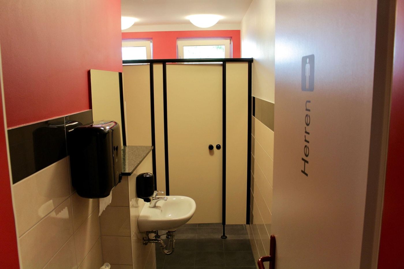 Holi-Hostel-Hotel-Room-28