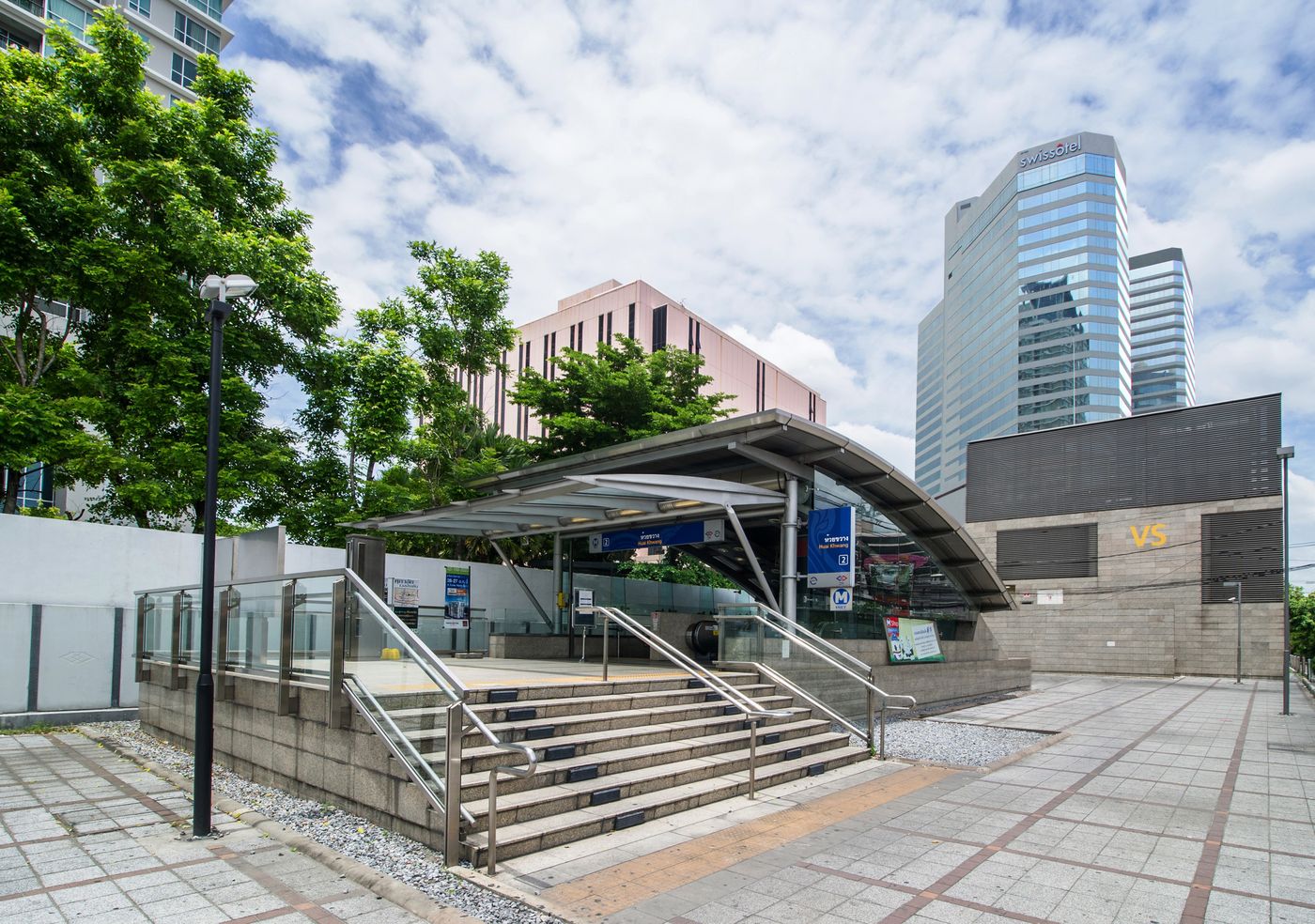 Swissotel-Bangkok-Ratchada-General-view-1