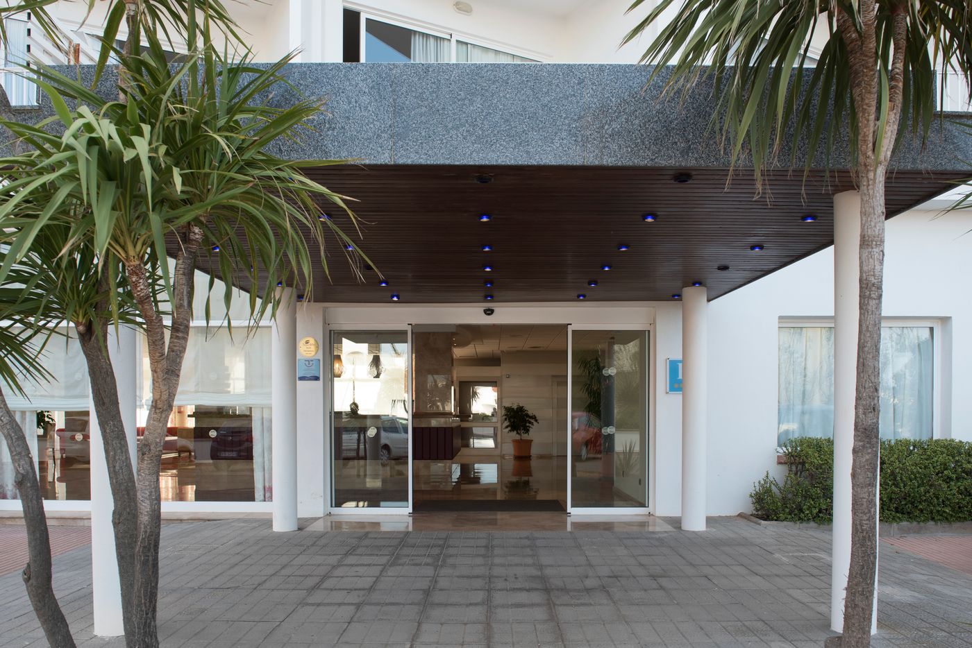 Set-Hotel-Agamenon-Lobby-15