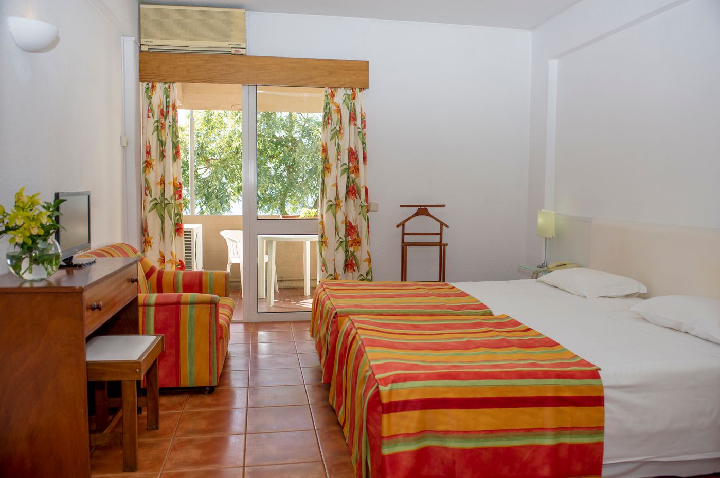 Dorisol-Florasol-Room-25