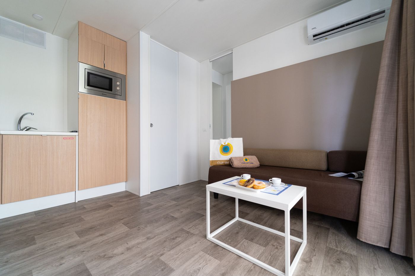 Club-Del-Sole-Roseto-Degli-Abruzzi-Easy-Camping-Room-9