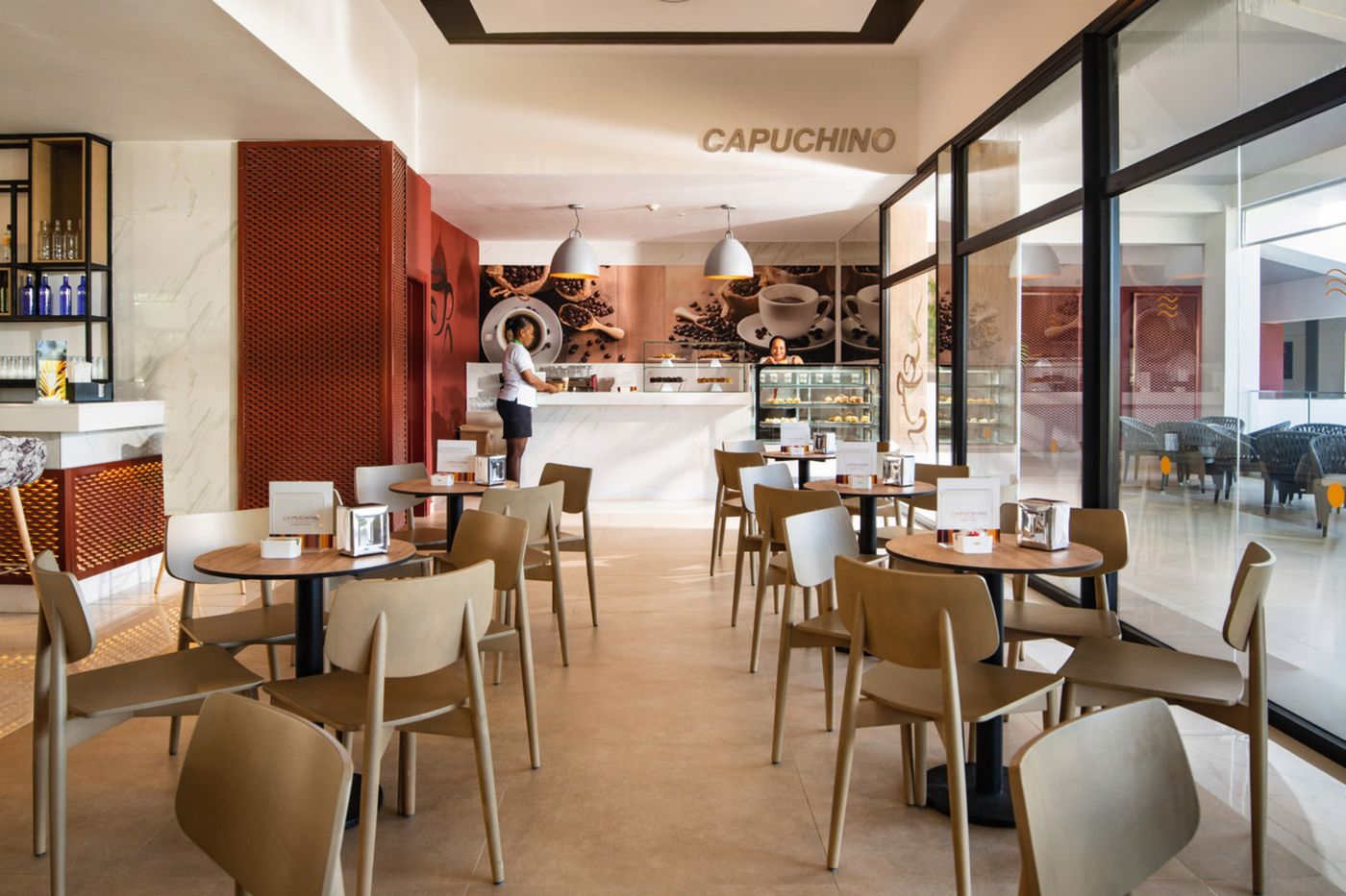 Riu-Palace-Tropical-Bay-All-Inclusive-Bar-34