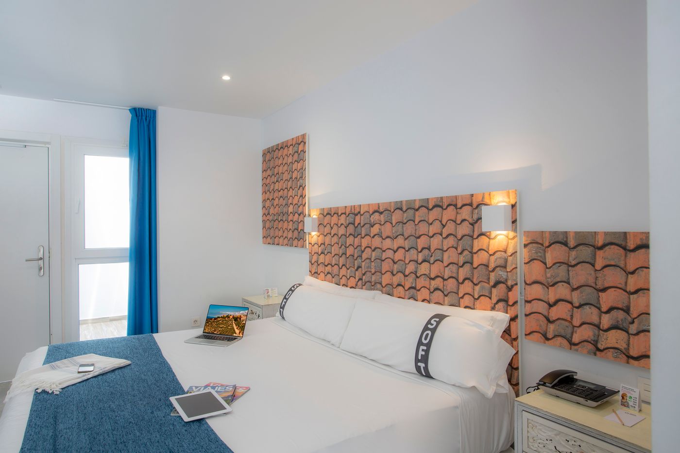 Casual-del-Mar-Malaga-Room-27