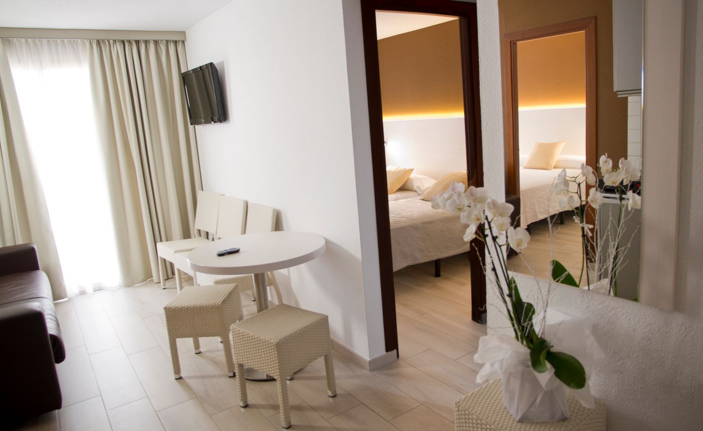 Miami-Park-Aparthotel-Room-17