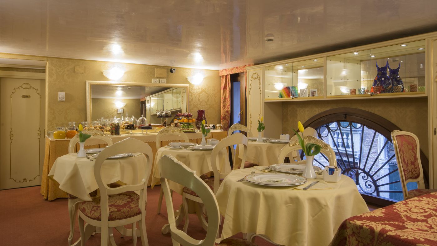 Becher-General-view-38