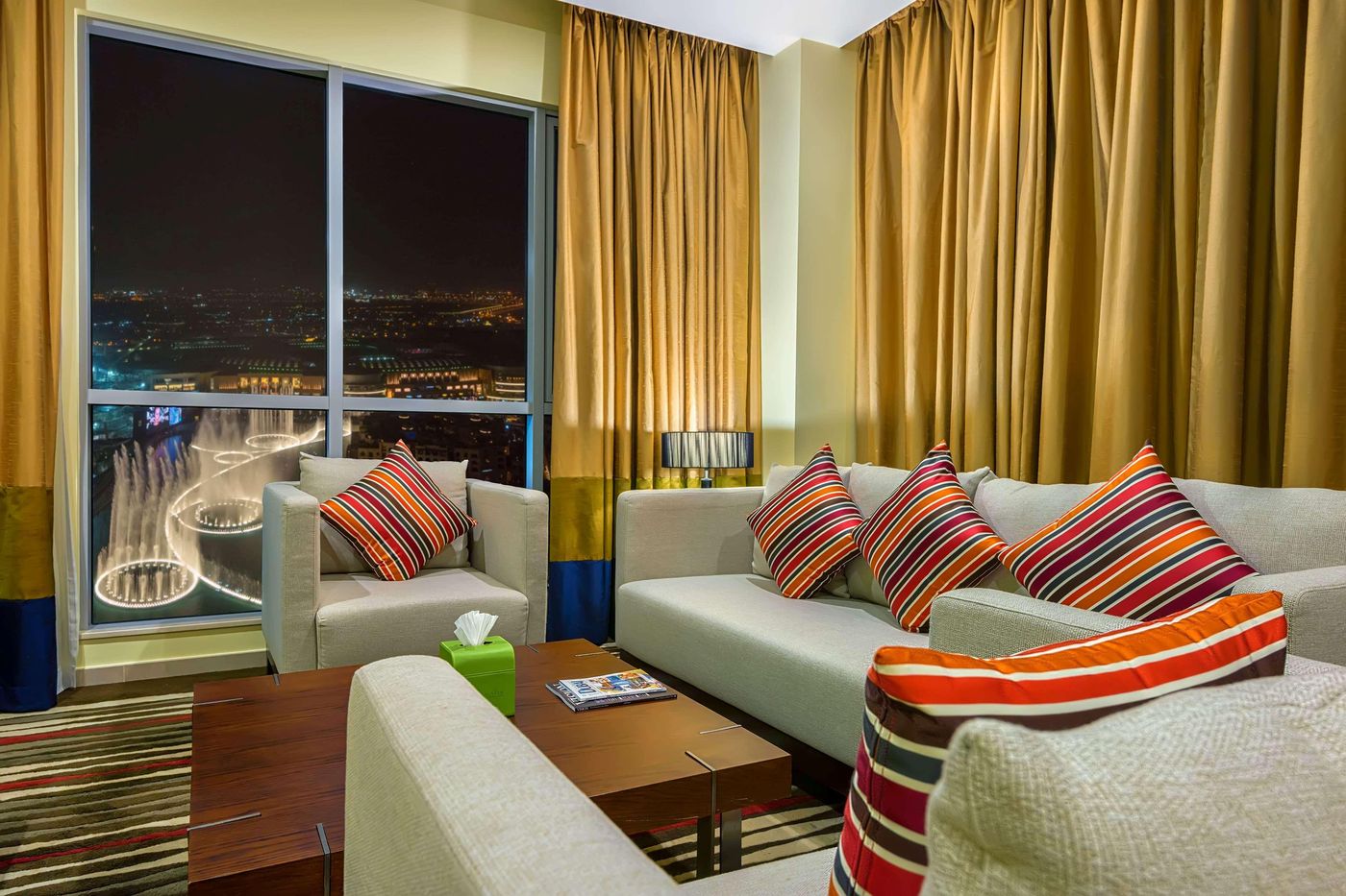 Ramada-by-Wyndham-Downtown-Dubai-Room-22