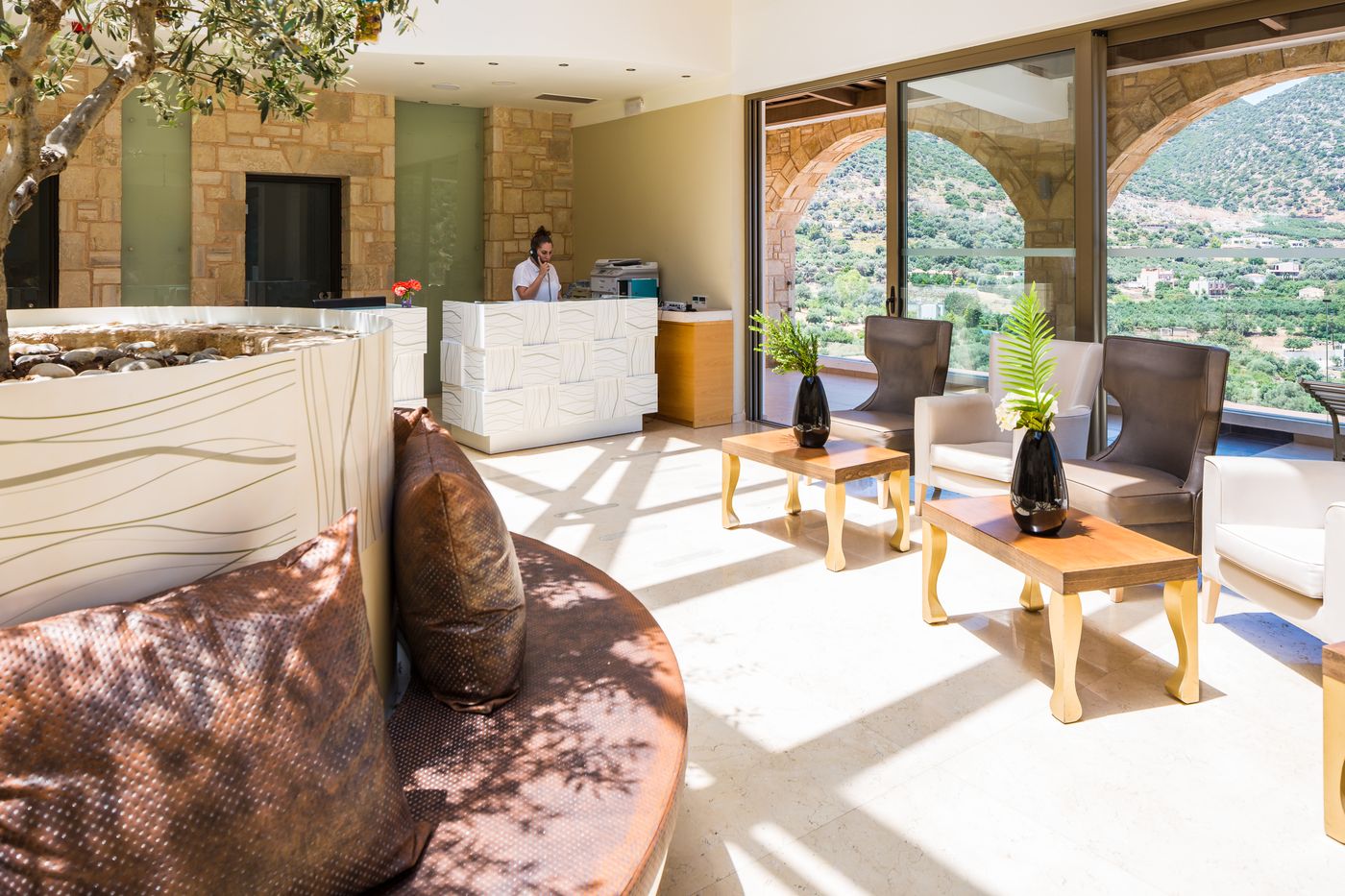 Filion-Suites-Resort---Spa-Lobby-51