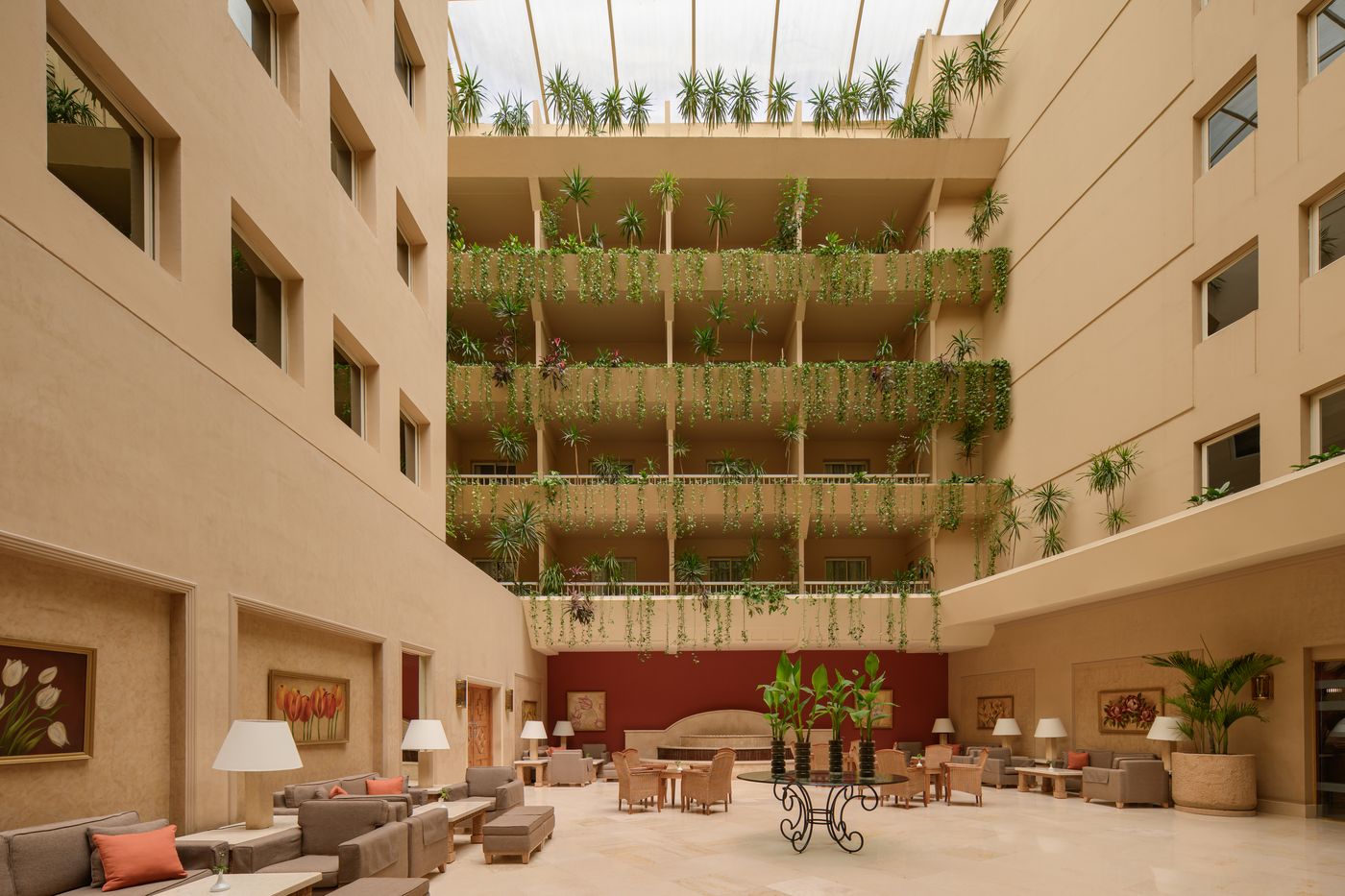 Iberotel-Luxor-Lobby-7