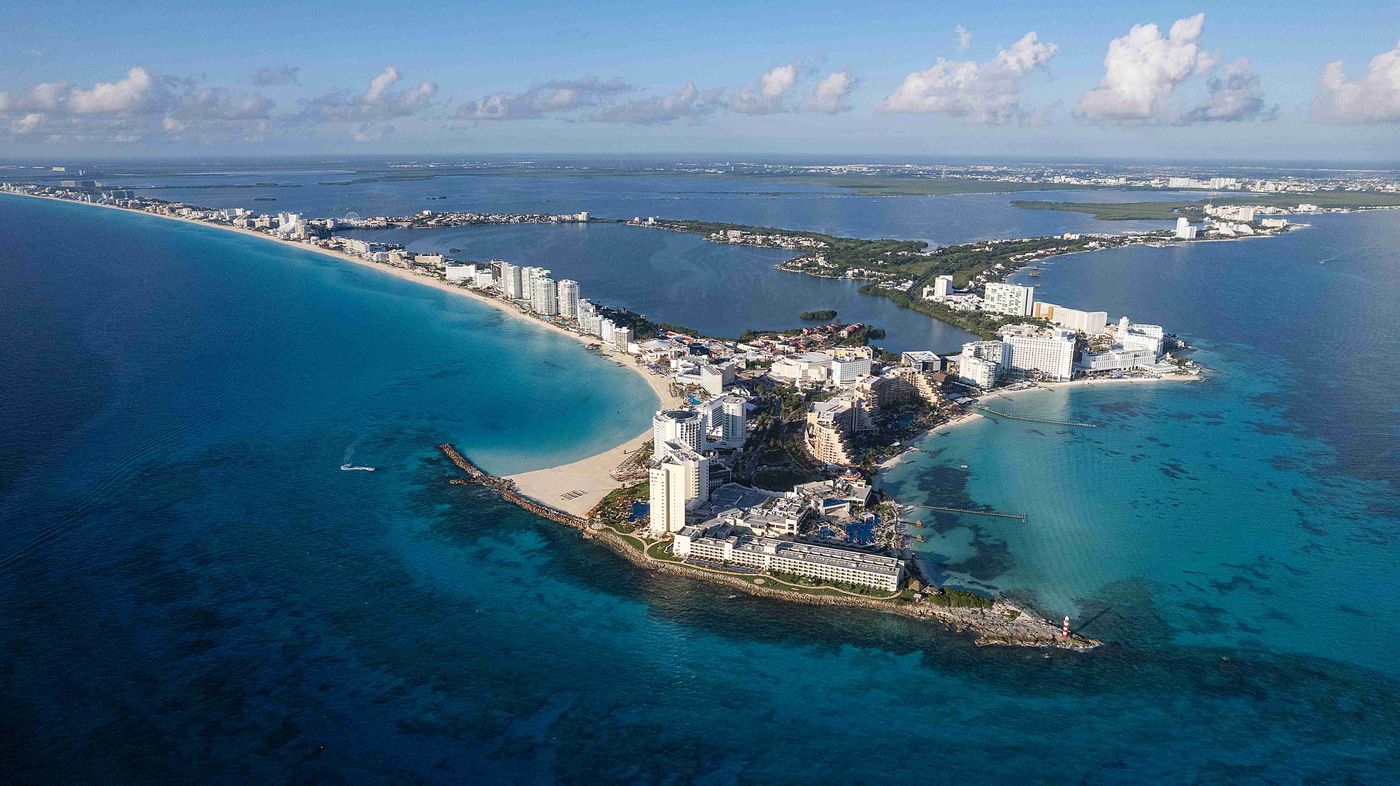 Aloft-Cancun-General-view-56