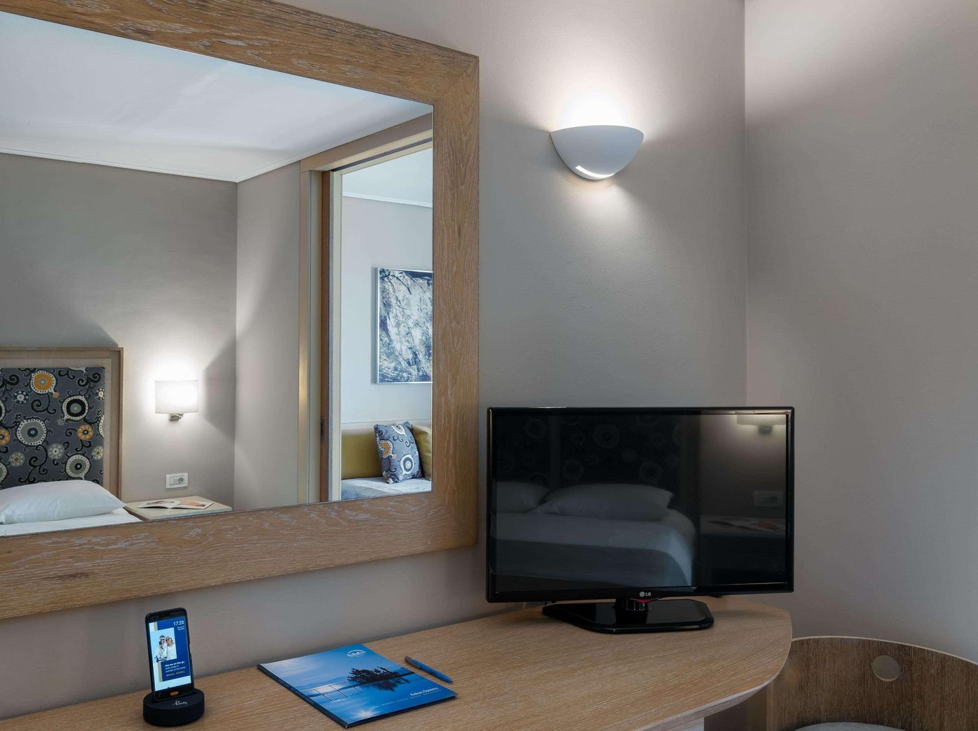 Kontokali-Bay-Room-44