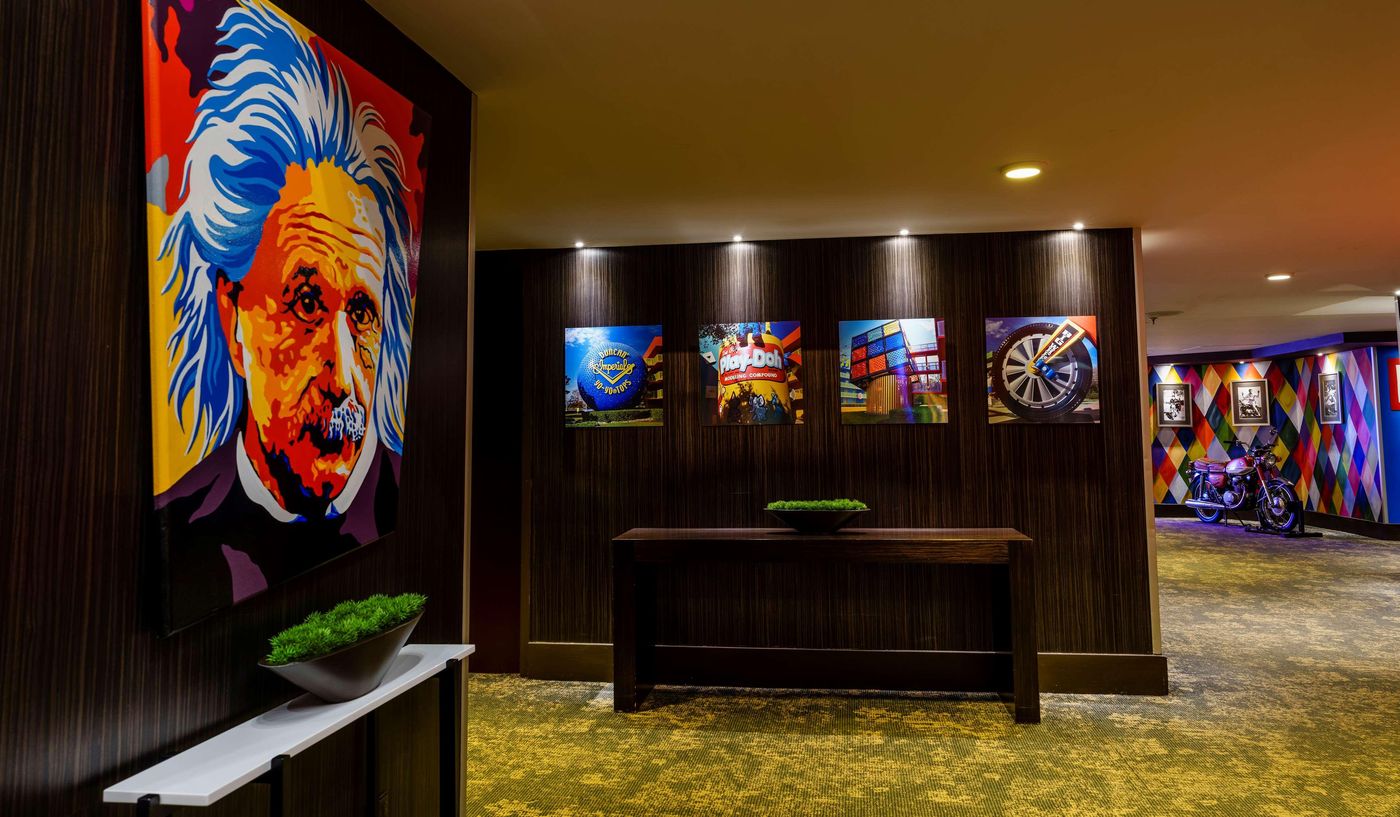 The-Verve-Hotel-Boston-Natick--Tapestry-Collection-Lobby-58