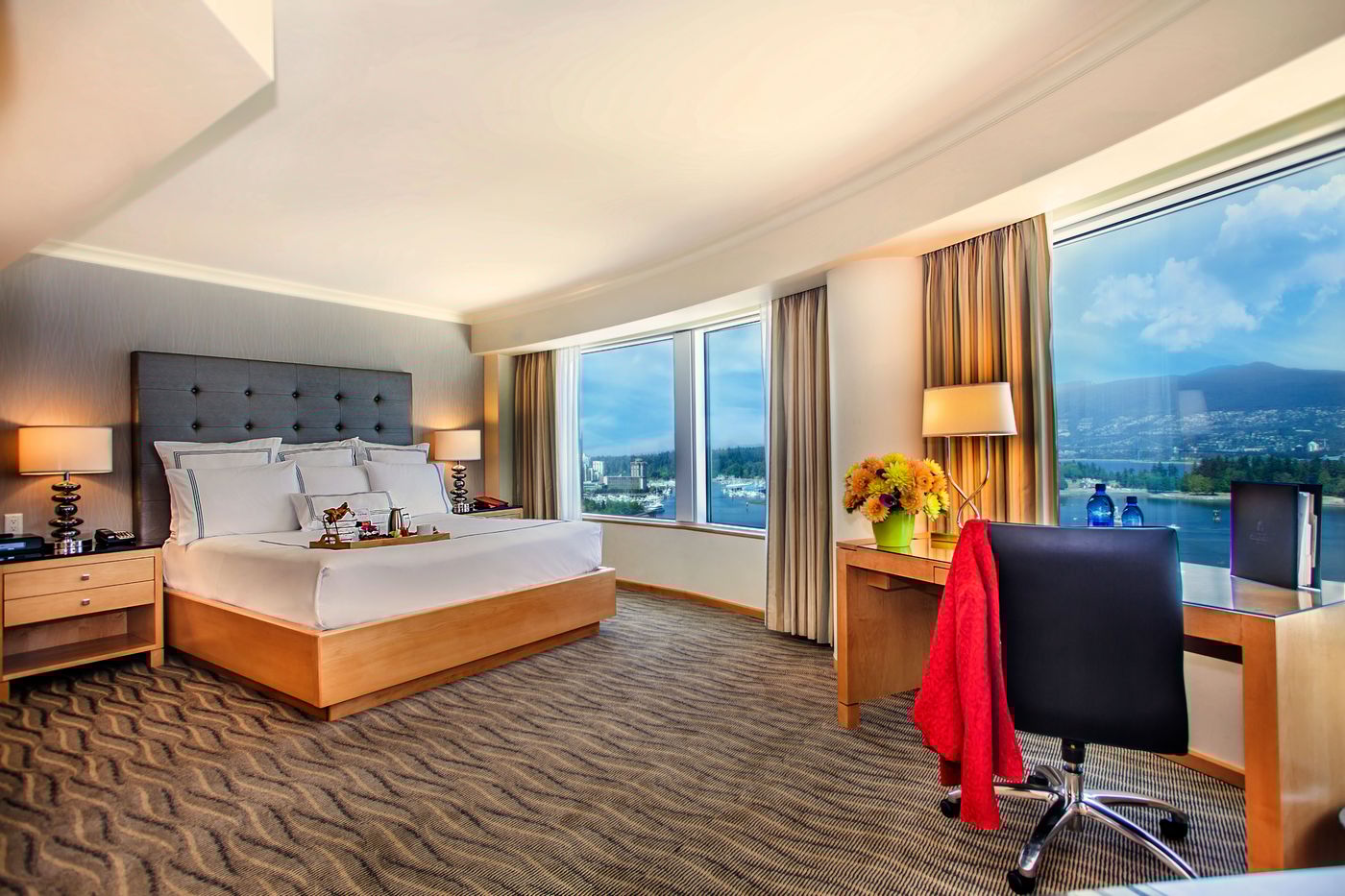 Pan-Pacific-Vancouver-Room-21