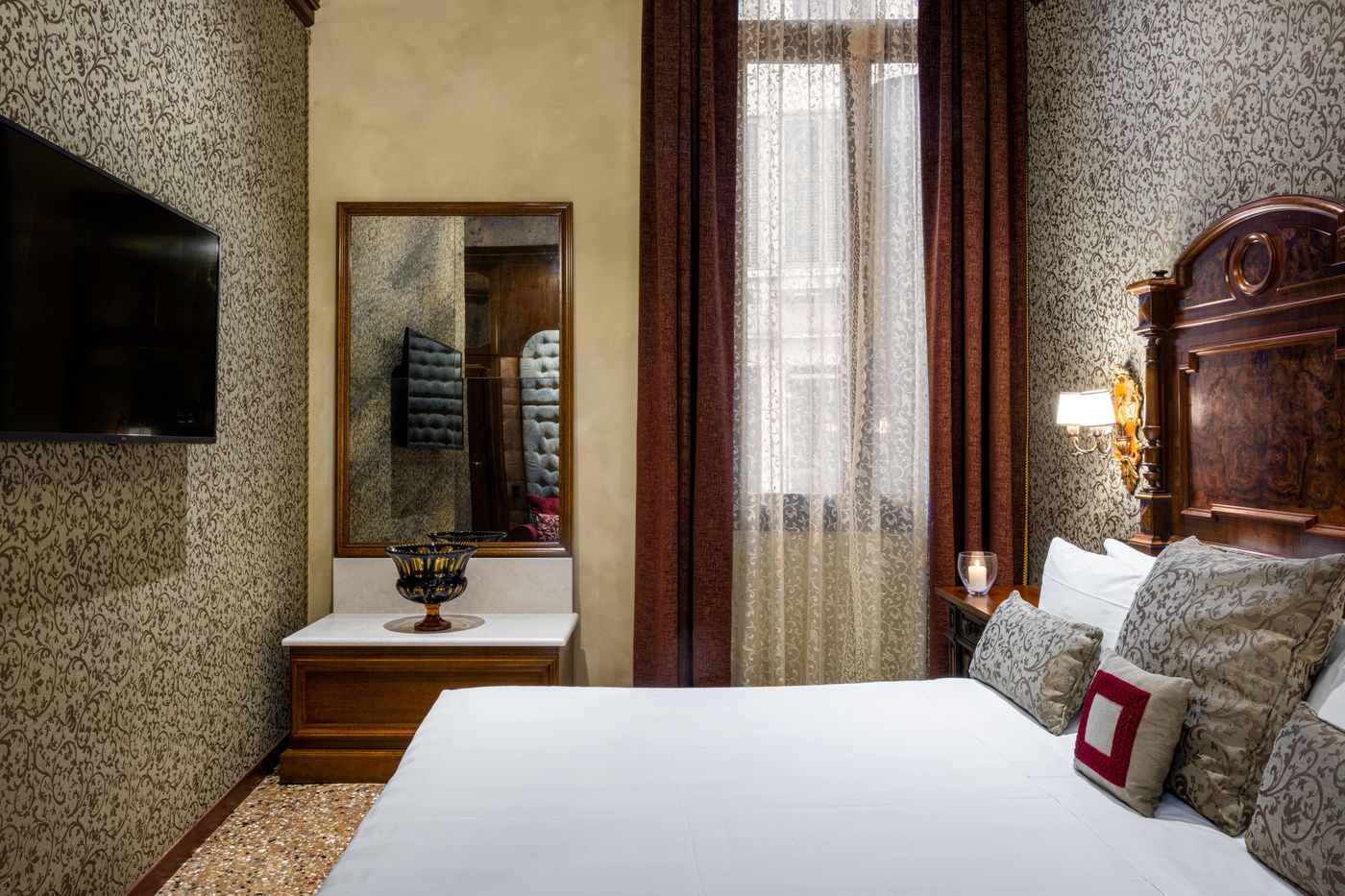 Palazzo-Priuli-Hotel-Room-34