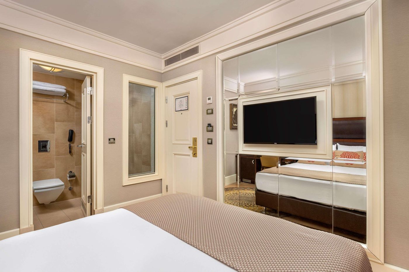 Titanic Comfort Sisli-Turkey-Istanbul-Room-9