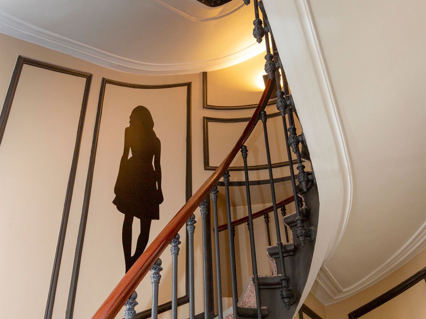 ibis-Styles-Paris-Gare-Saint-Lazare-Lobby-22