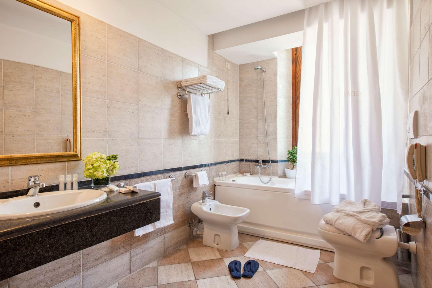 Atlante-Garden-Room-27