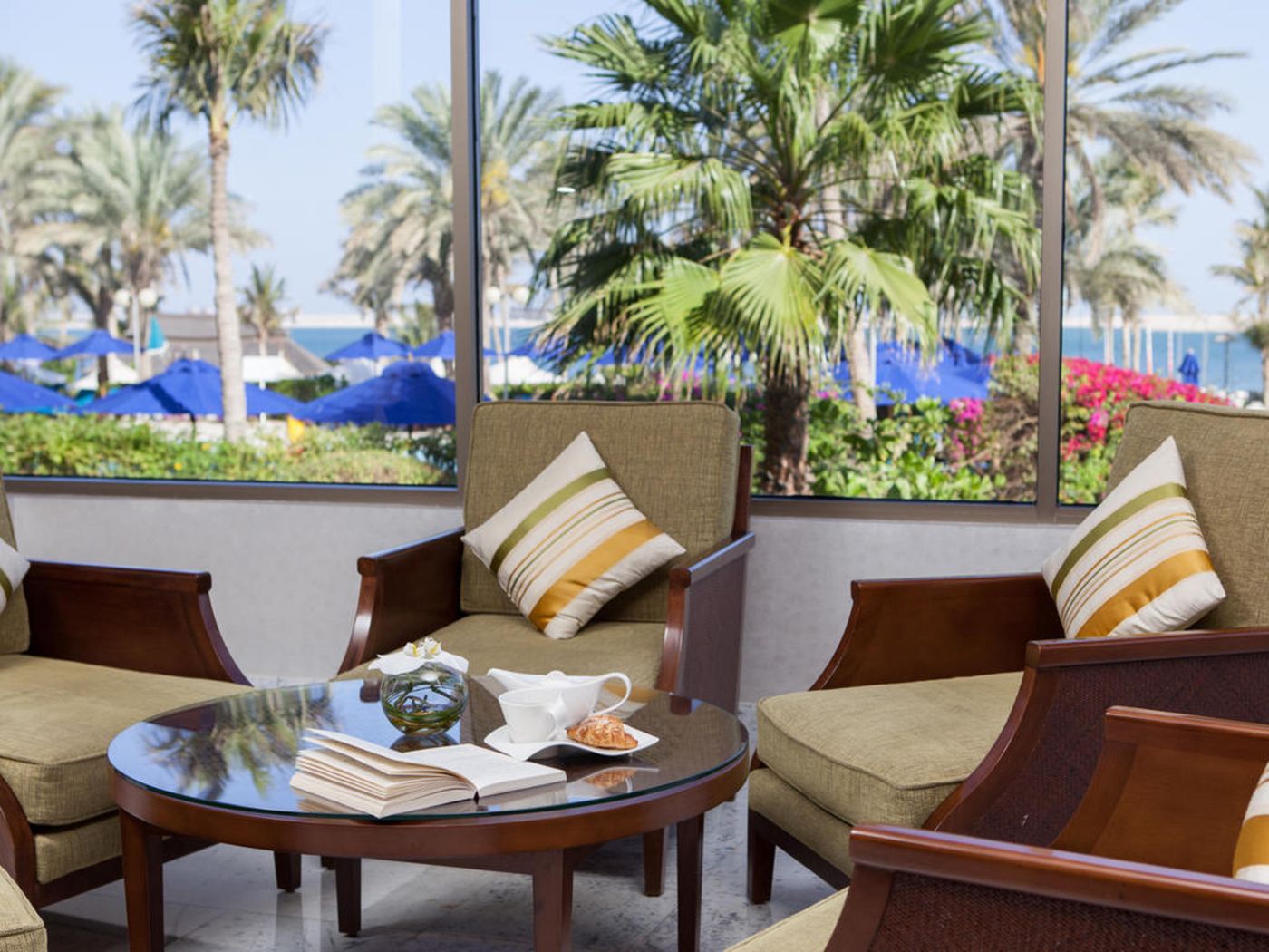 JA-Beach-Hotel-Lobby-59