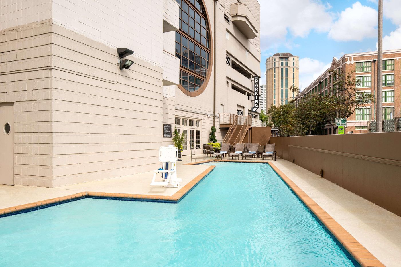 Embassy Suites by Hilton New Orleans - United States - NEW ORLEANS - Pool - 2