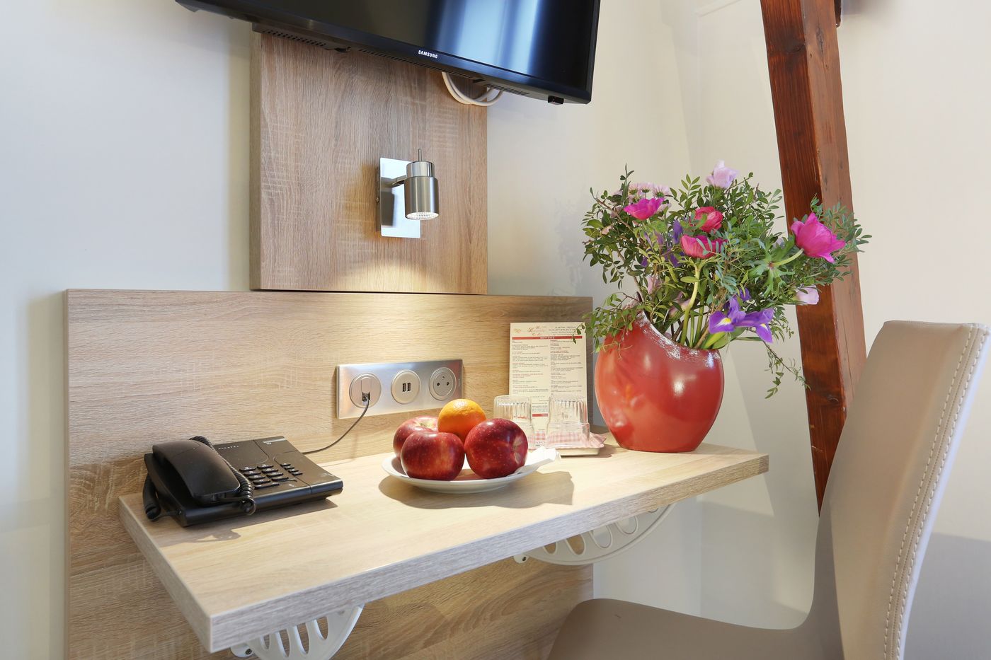 Hotel-Beaugrenelle-Tour-Eiffel-Room-22