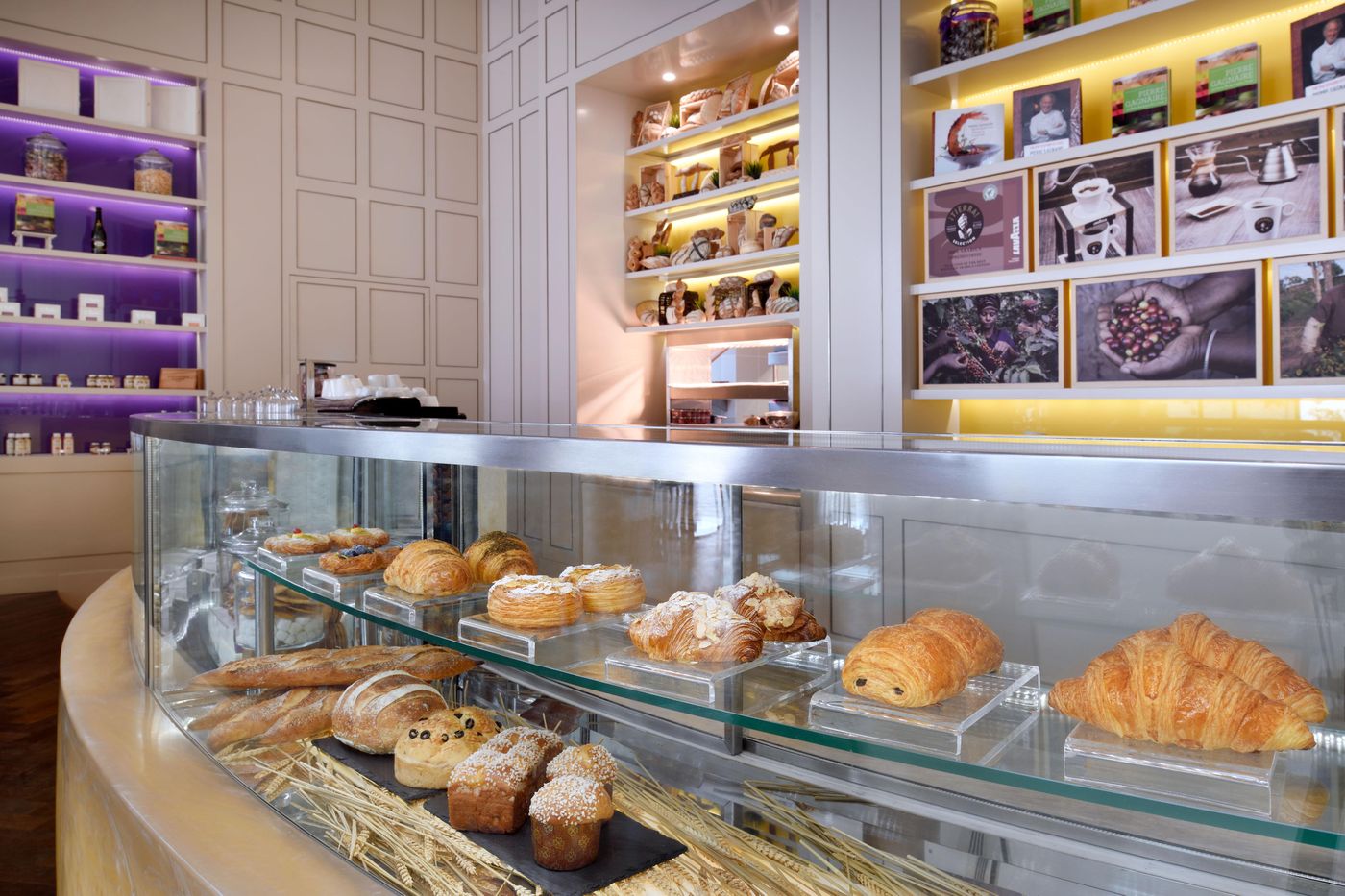 Intercontinental-Dubai-Festival-City-Restaurant-71