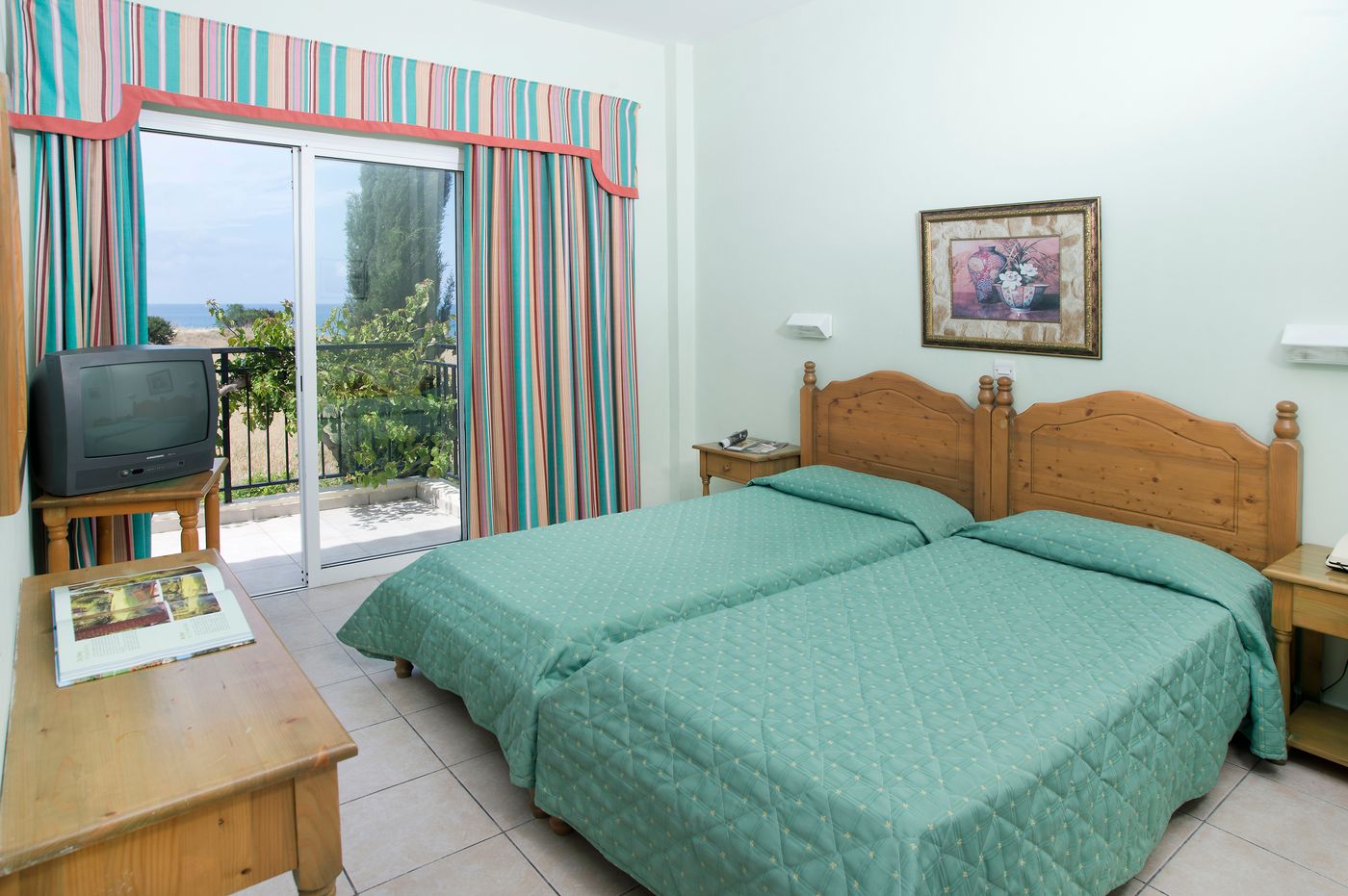 Akamanthea-Holiday-Village-Room-33