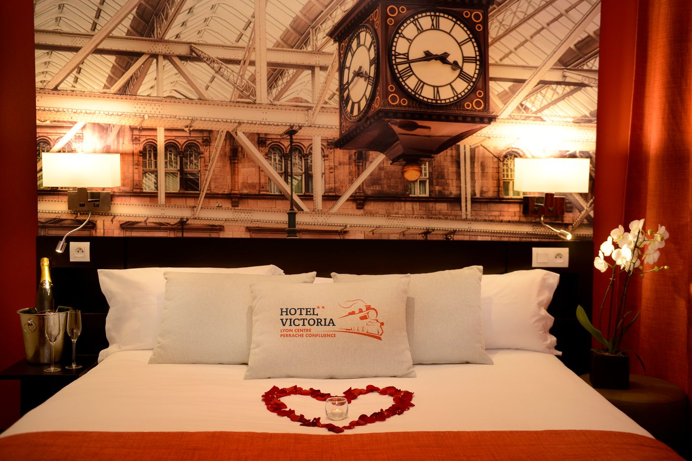 Victoria Hotel - France - LYON - General view - 9