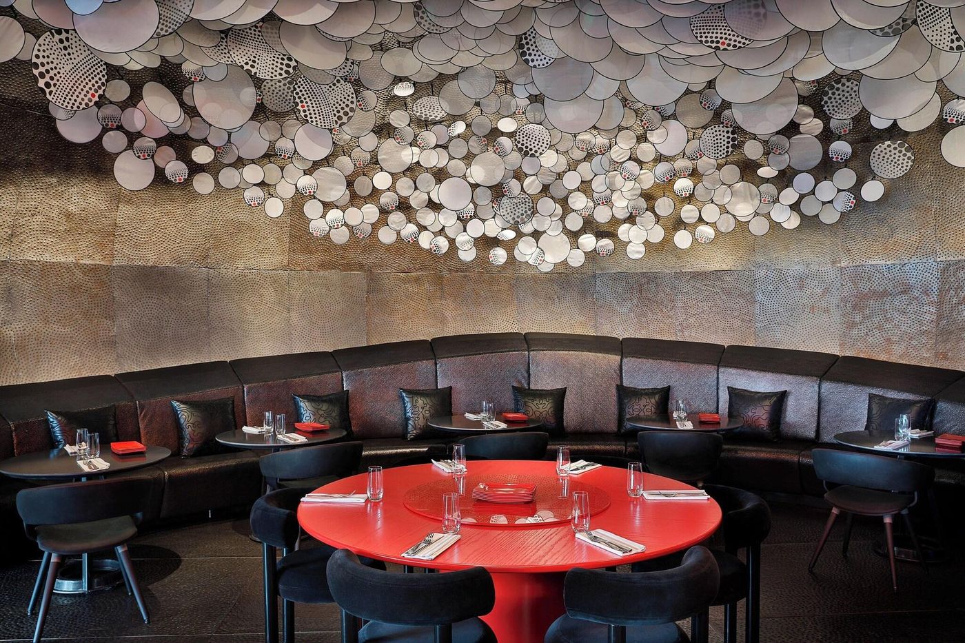 W-Abu-Dhabi---Yas-Island-Restaurant-59