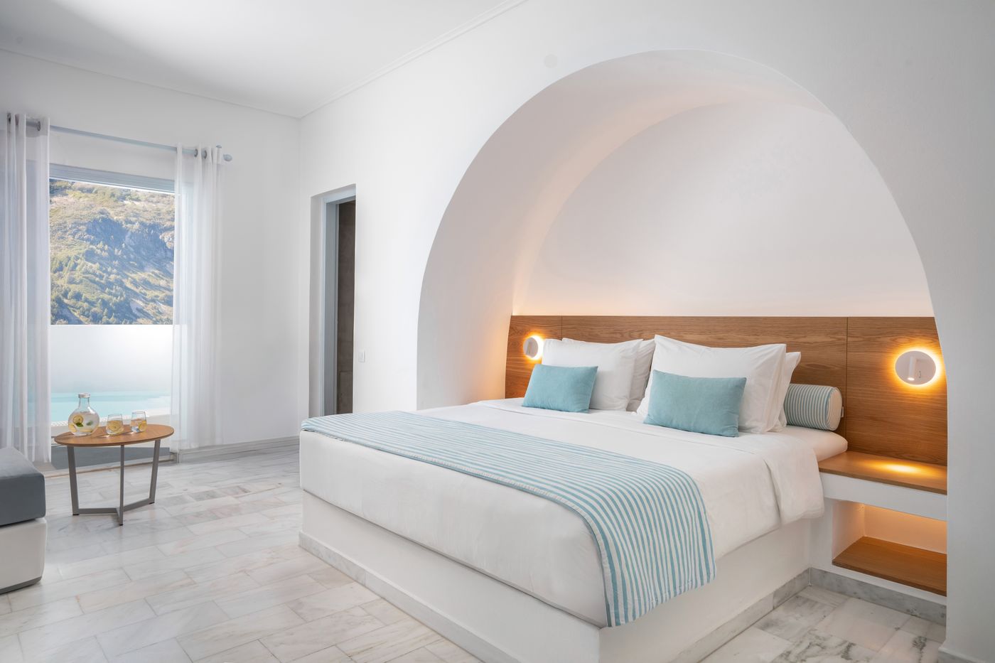 Santorini-Kastelli-Resort-Room-28