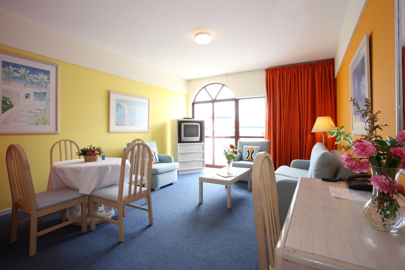 Canico-Bay-Club-Room-22