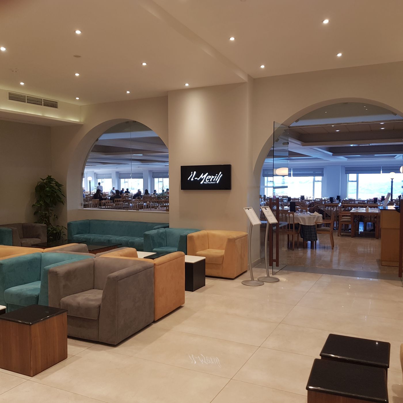 Paradise-Bay-Resort-Hotel-Restaurant-46