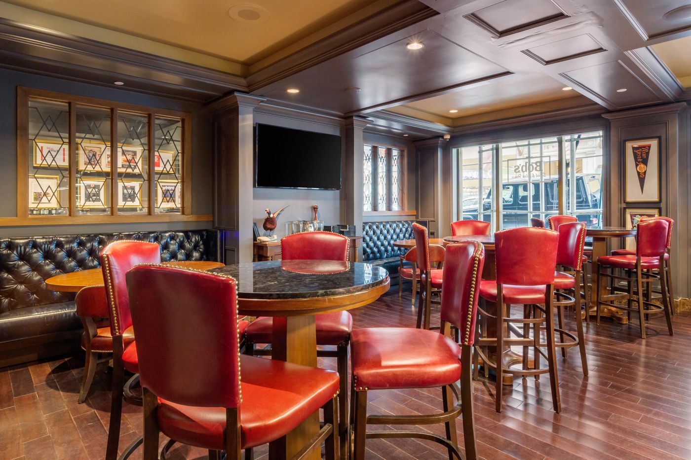 Omni-Berkshire-Place-General-view-17