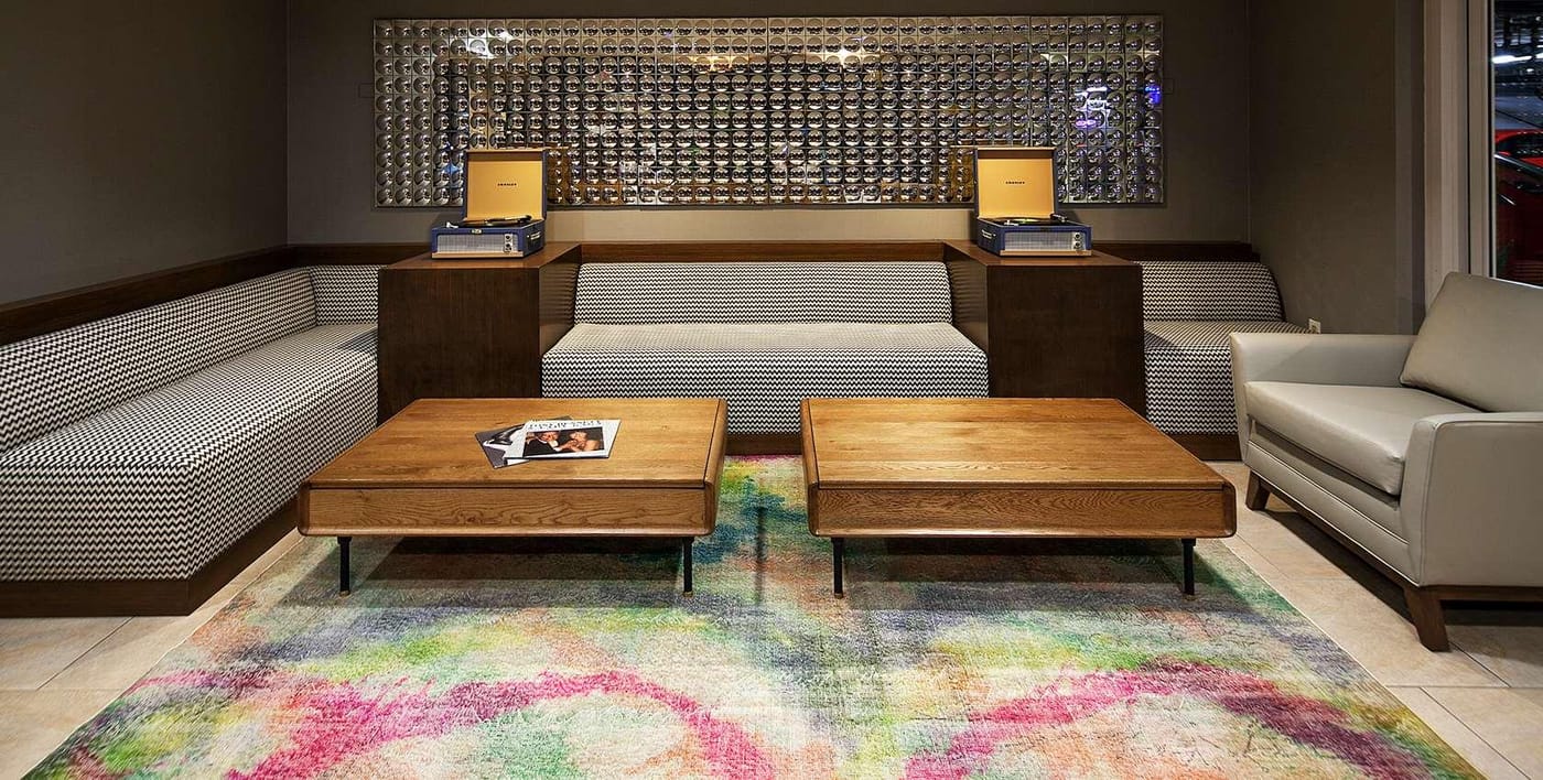 The-Kinney-Venice-Beach-Lobby-7