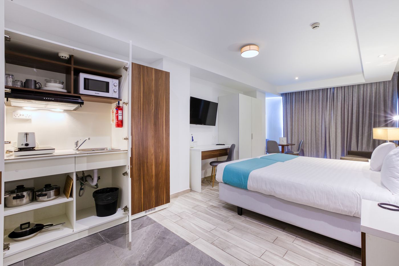 Solana-Hotel---Spa-Room-42