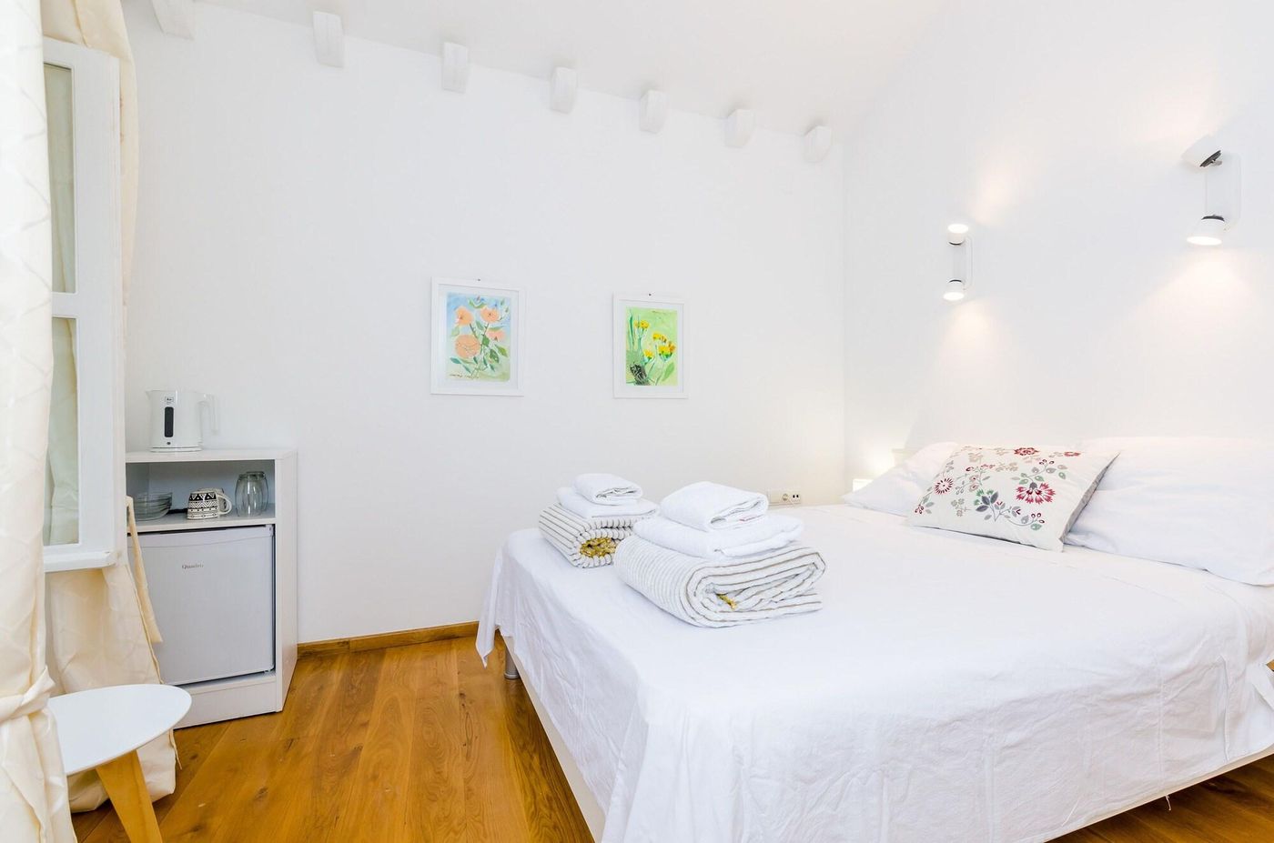 Cinema-View-House-Room-10