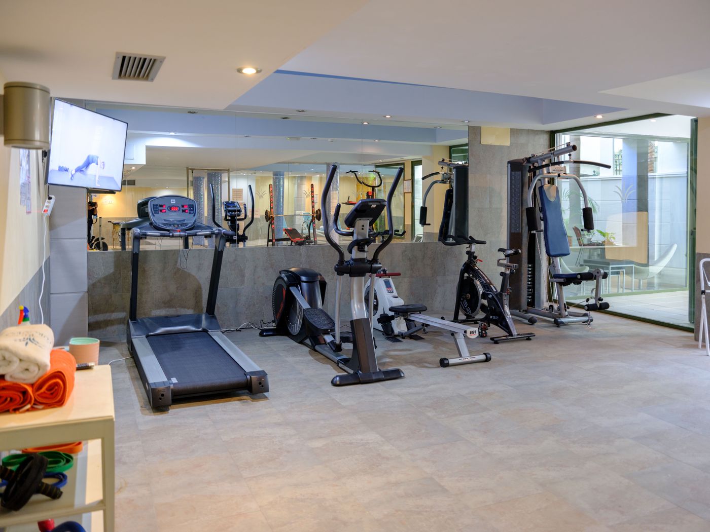 Marina-Turquesa-Sports-and-Entertainment-46