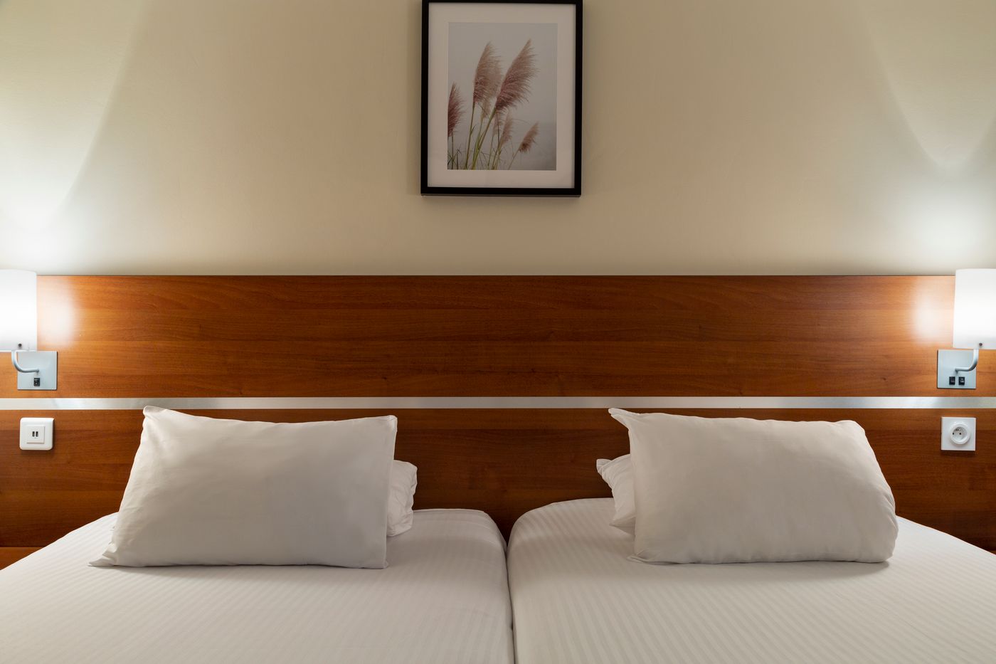 Comfort Lyon St Exupery - France - LYON AEROPORT ST - EXUPERY - Room - 8