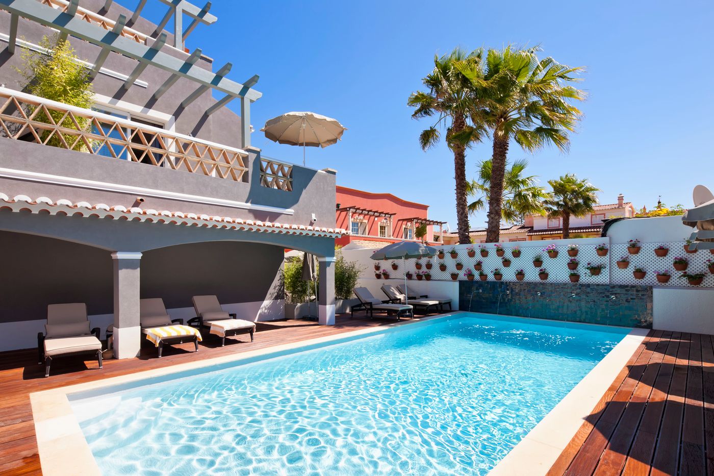 Costa-d-Oiro-Ambiance-Village-Pool-9